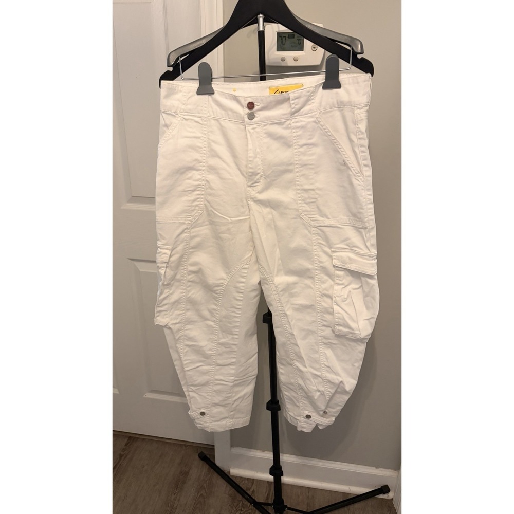 Circus NY by Sam Edelman White Cropped Utility Cargo Pants - Size 29 Gorpcore